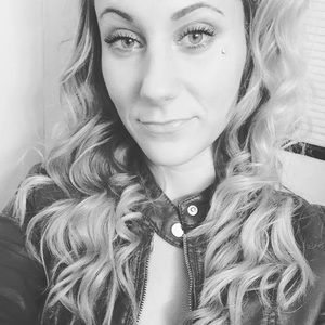 Meet your Posher, Mandy